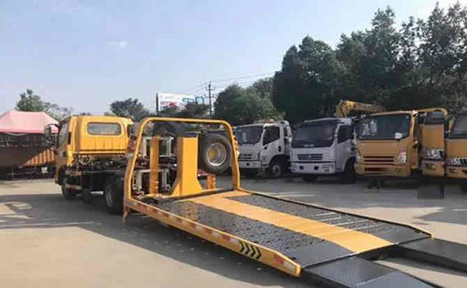 苏仙区汽车中途维修案例